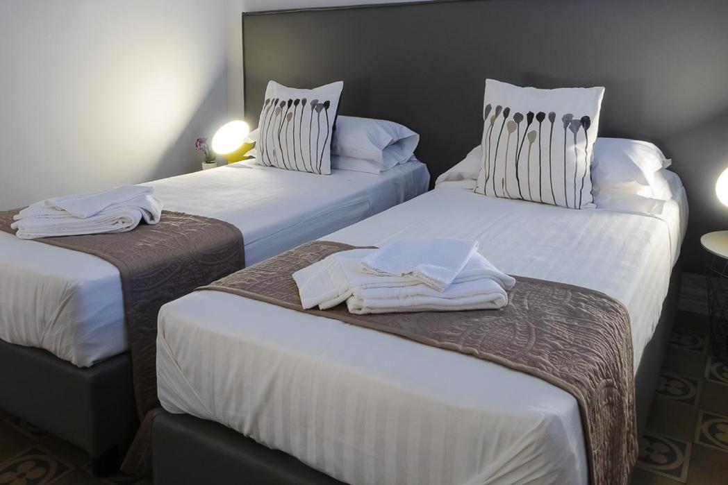 Re Vittorio De Luxe Bed & Breakfast Messina Ngoại thất bức ảnh